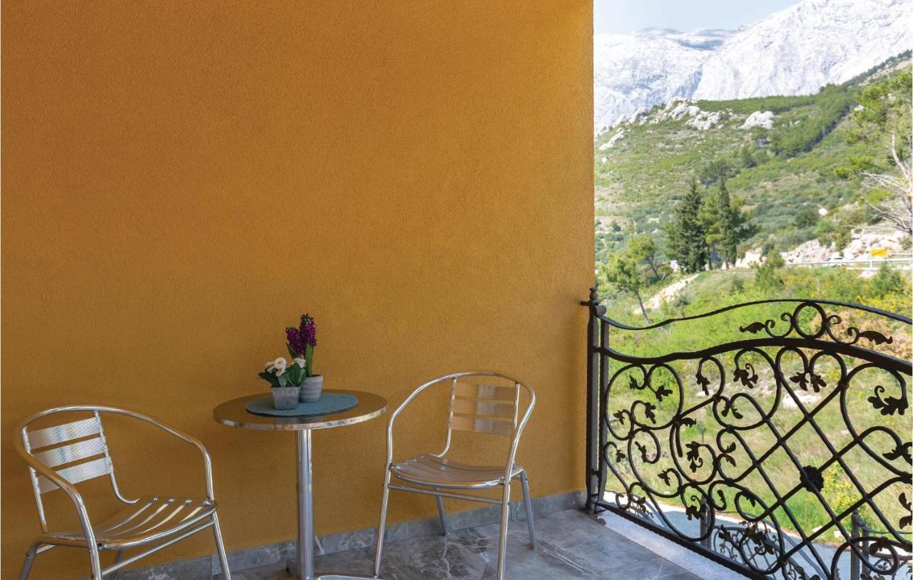 Beautiful Apartment In Krvavica With Kitchen Exterior foto